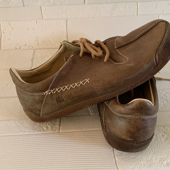El NaturaLista vegan leather fall shoes - Picture 5 of 8